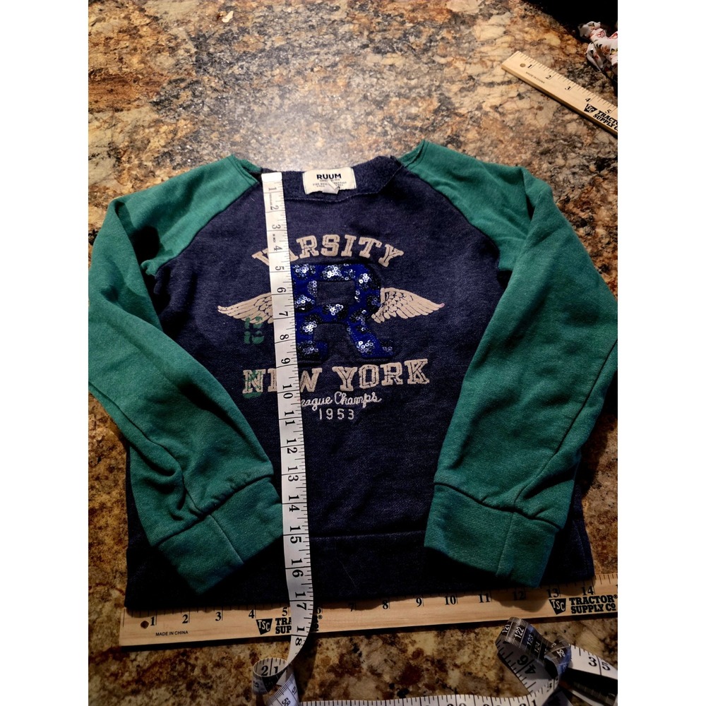 RUUM American Kids Wear Fine Quality Threads.  Boys Size S 7/8. Color Green Blue